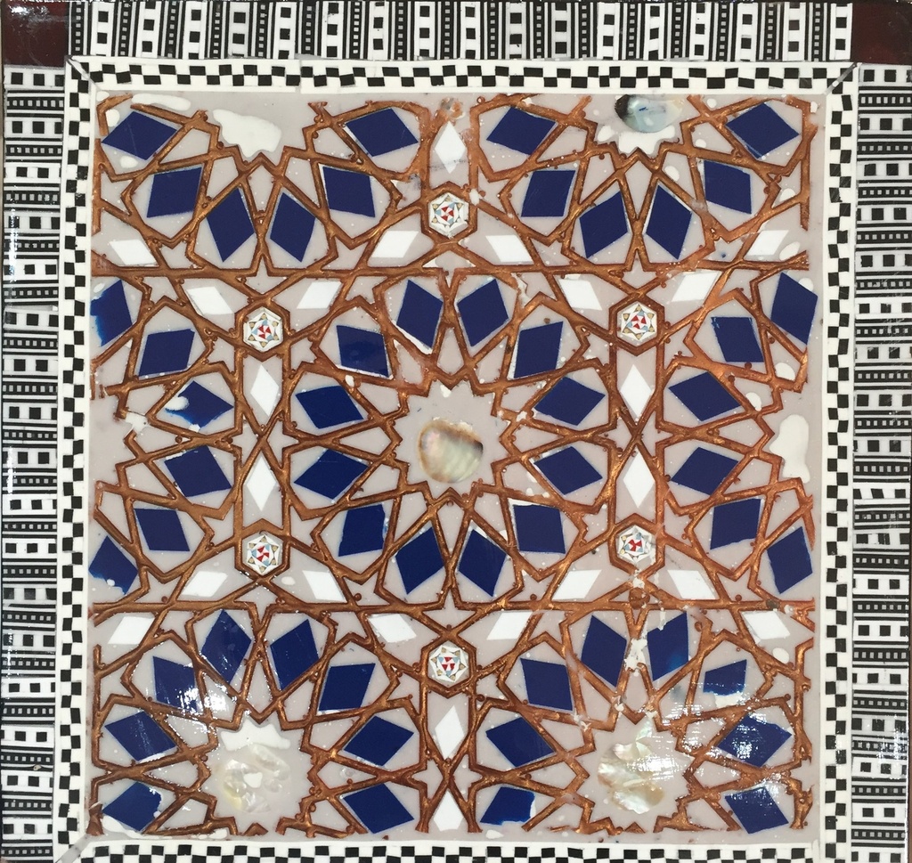 Quran Holder - Seashell And Wood - With Blue Color