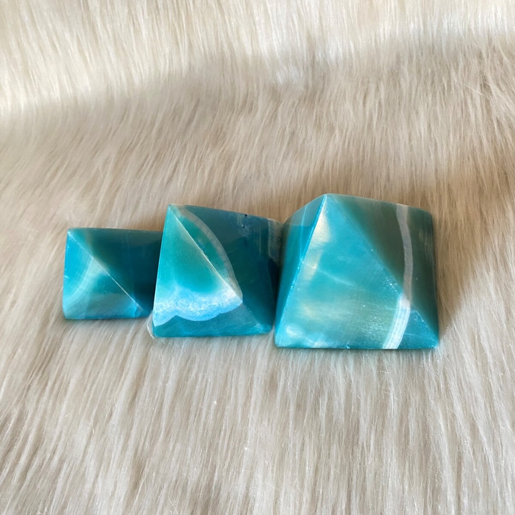 Alabaster Pyramids Natural Stone large size